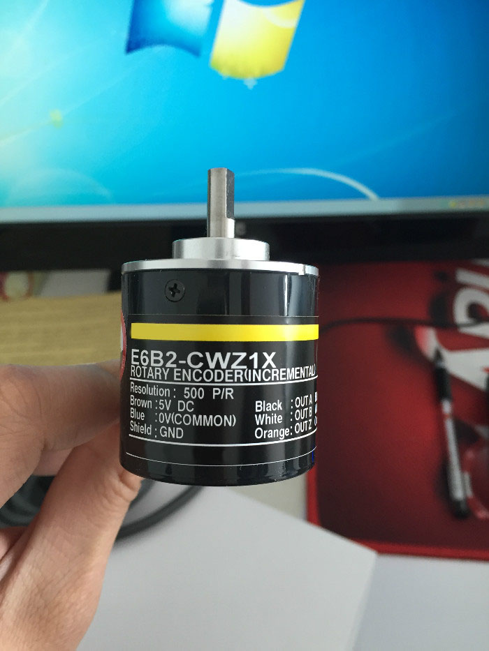 hoangmainguyen-encoder-1000-xung-omron-e6b2-cwz6c-chinh-hang-2-2138